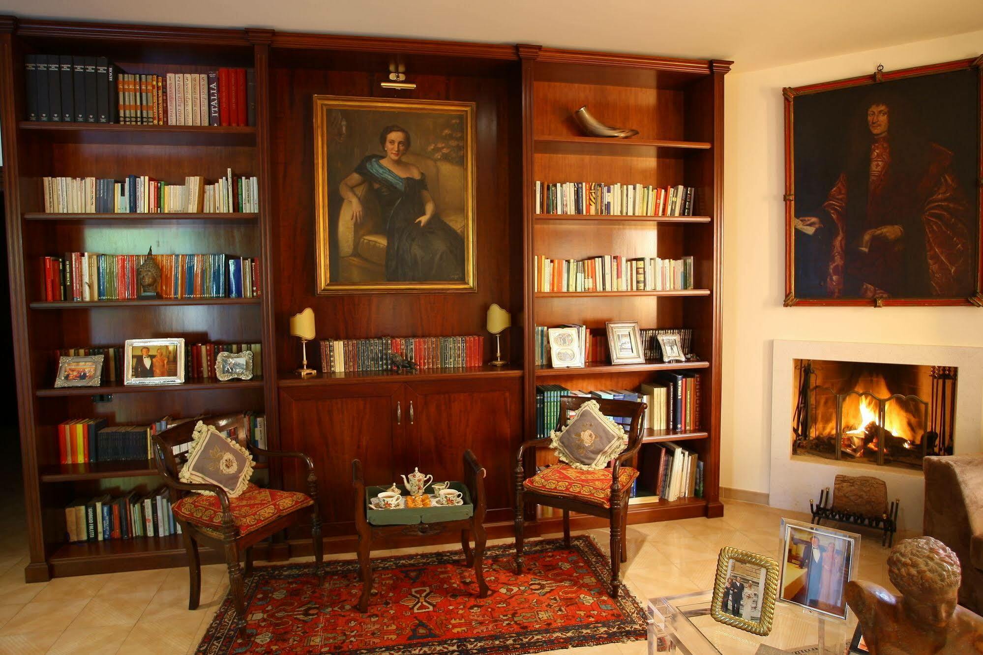 Lecce Guesthouse ภายนอก รูปภาพ