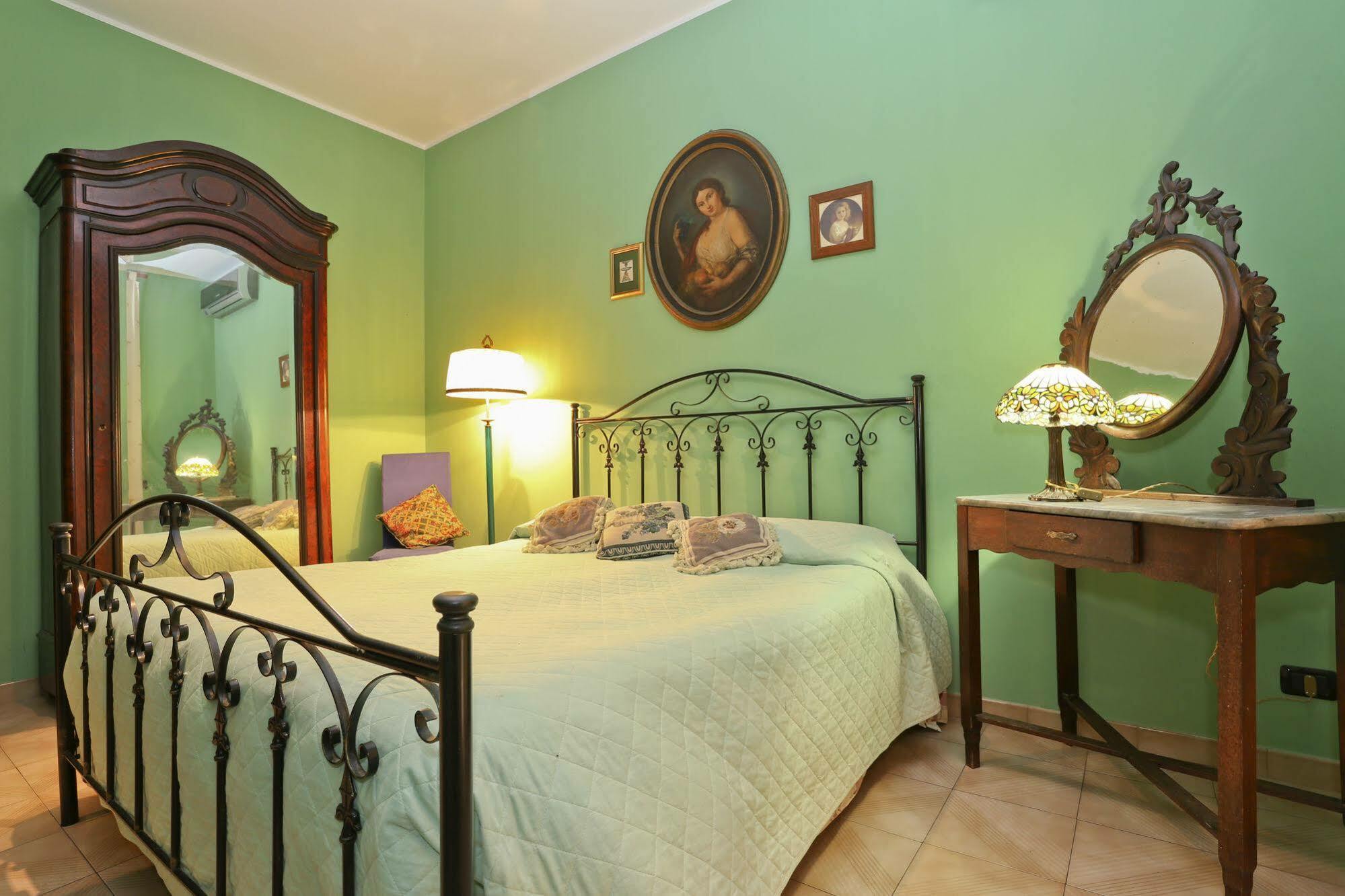 Lecce Guesthouse ภายนอก รูปภาพ