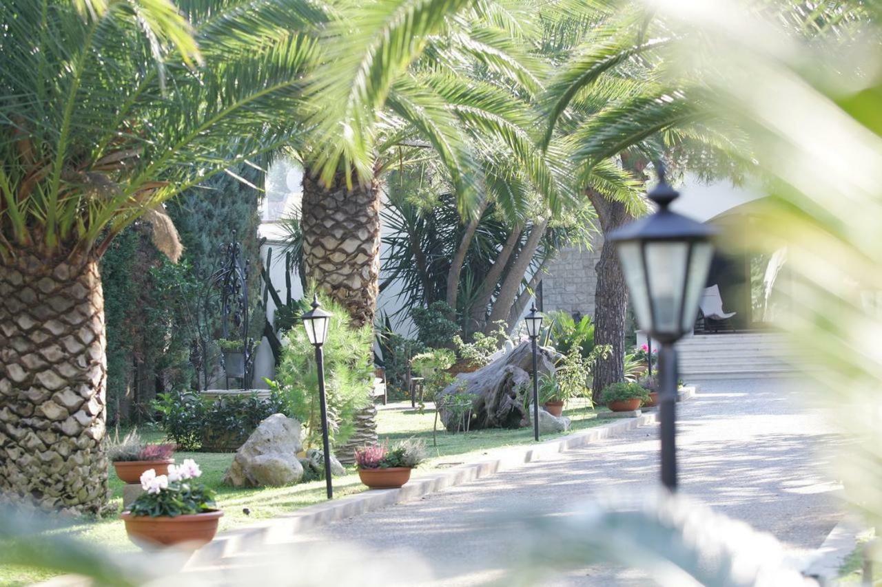 Lecce Guesthouse ภายนอก รูปภาพ